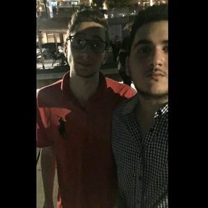 Meet your Posher, Abe